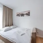 Mazowiecka Park By Bookinghost