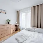 Mazowiecka Park By Bookinghost